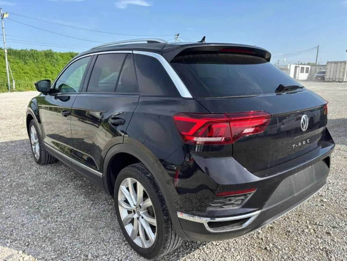 Volkswagen T-Roc Sport - Image 4