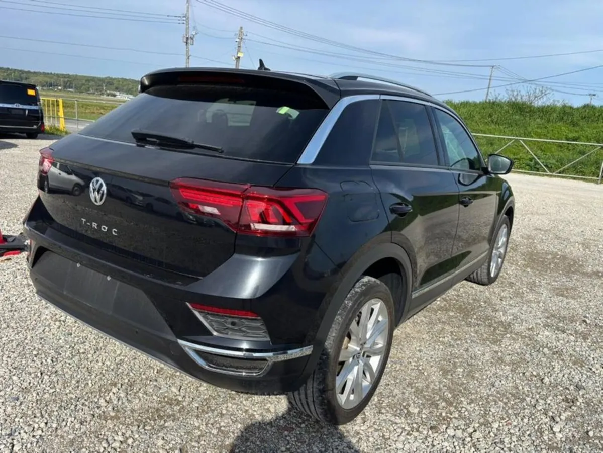 Volkswagen T-Roc Sport - Image 3