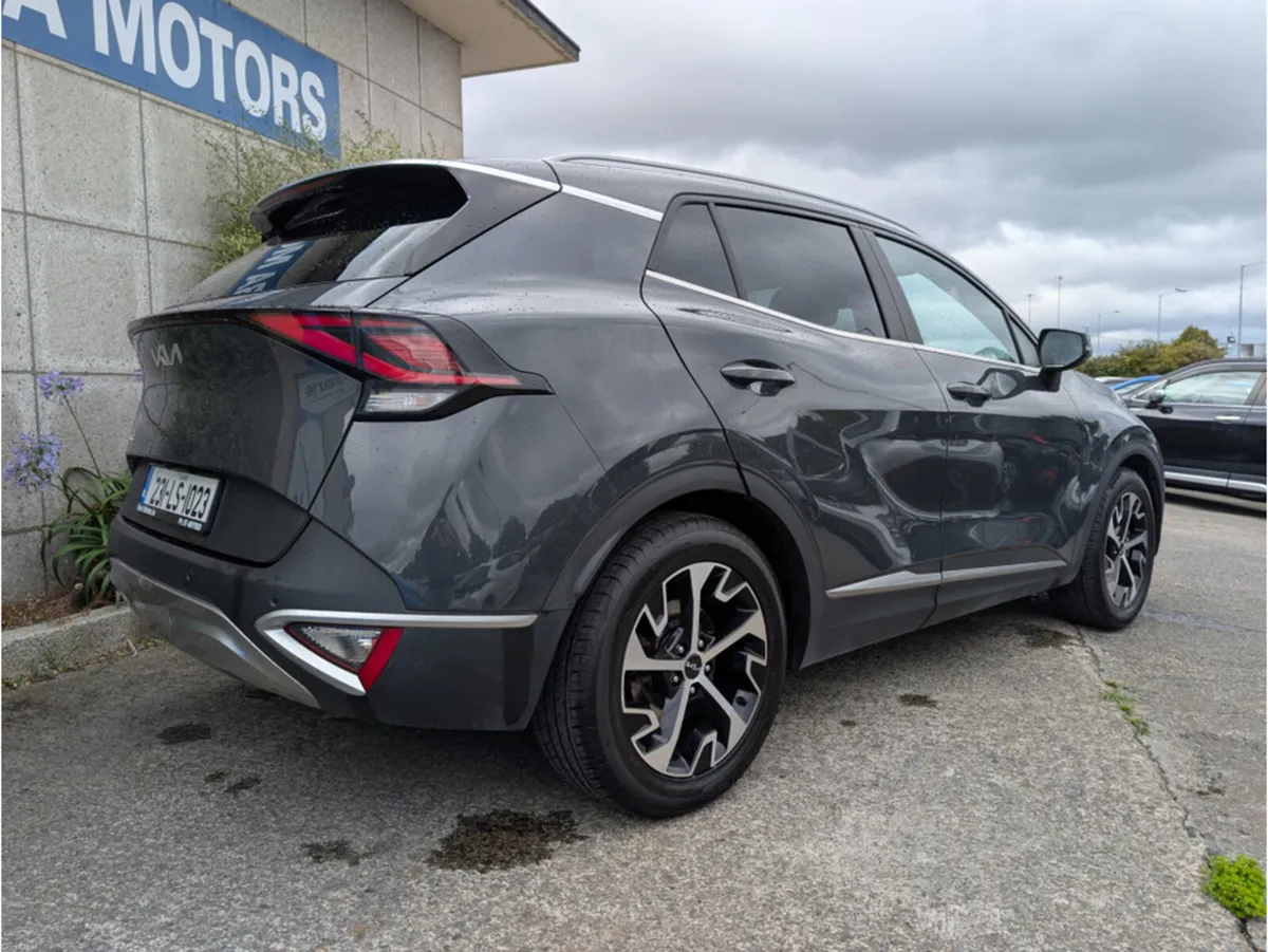 Kia Sportage K3 MHEV MANUAL 1.6 PETROL //HALF LEAT - Image 6