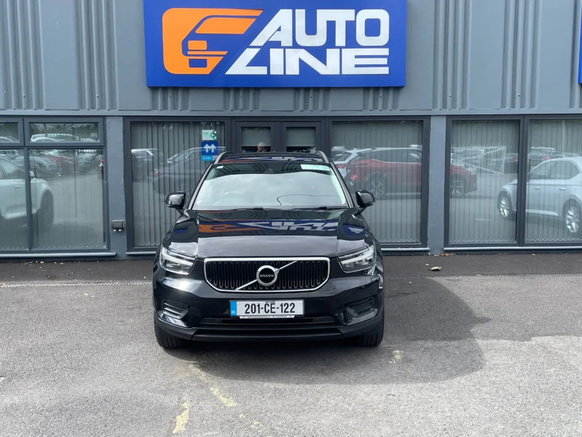 Volvo XC40 T3 5DR - Image 2