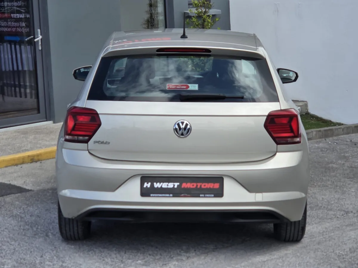 Volkswagen Polo TRENDLINE 1.0 TSI MANUAL 5SPEED 95 - Image 4