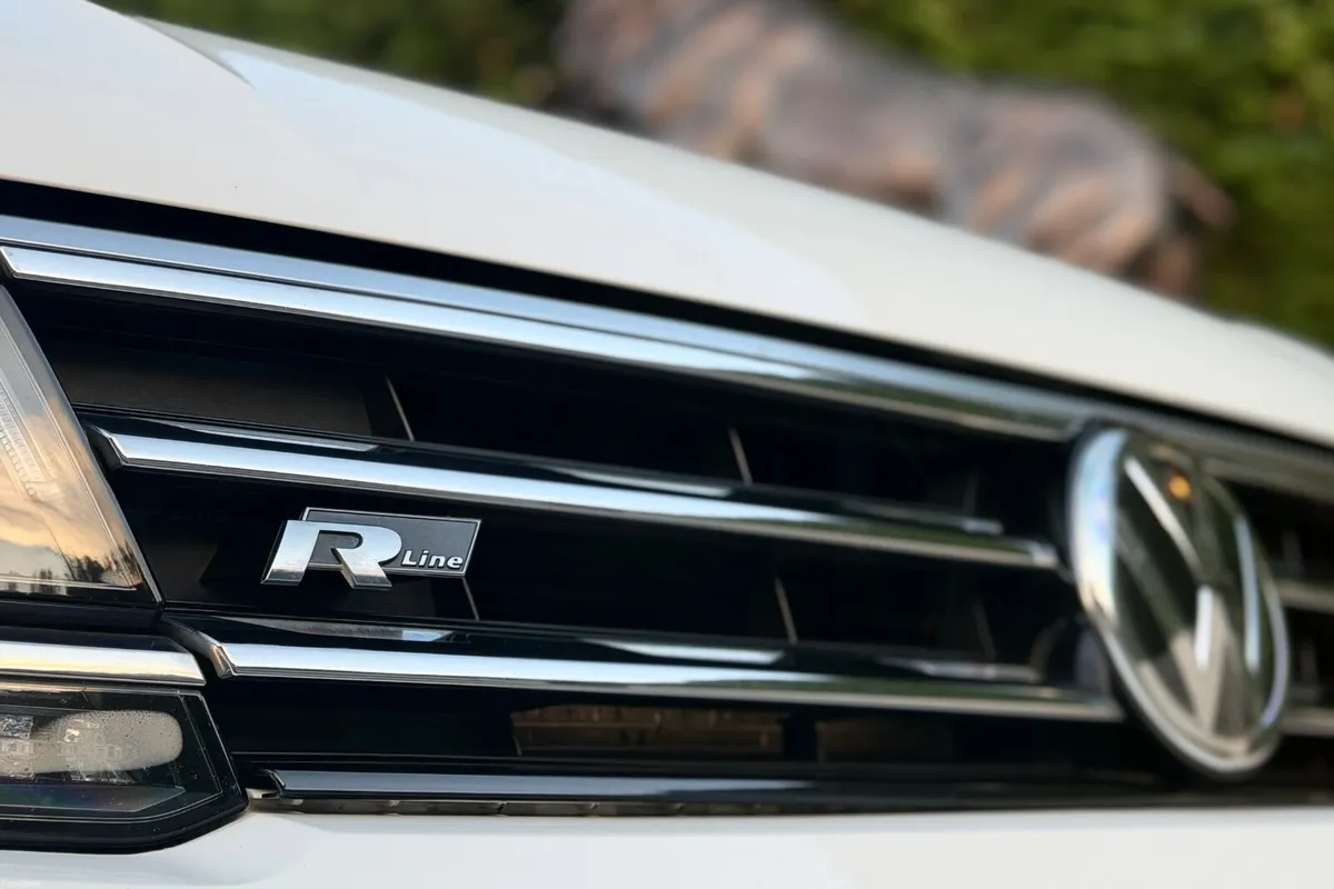Volkswagen Tiguan R Line DSG 2.0 TDI 150 BHP - Image 3