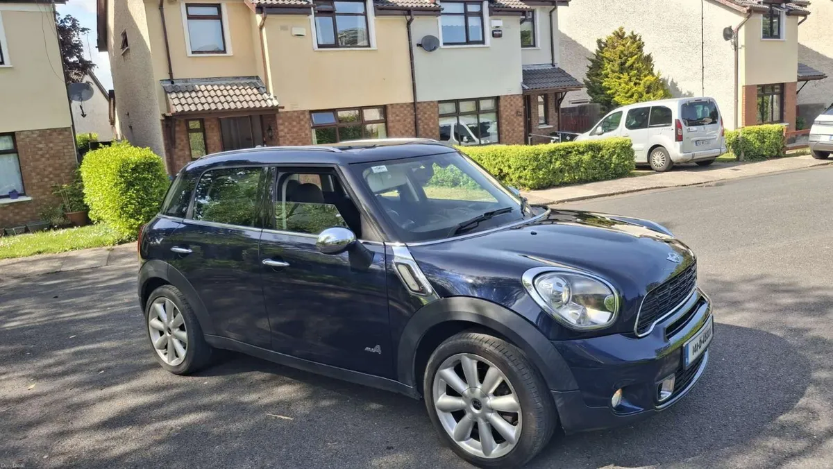 2014 MINI Cooper S Countryman ALL4 - Image 4