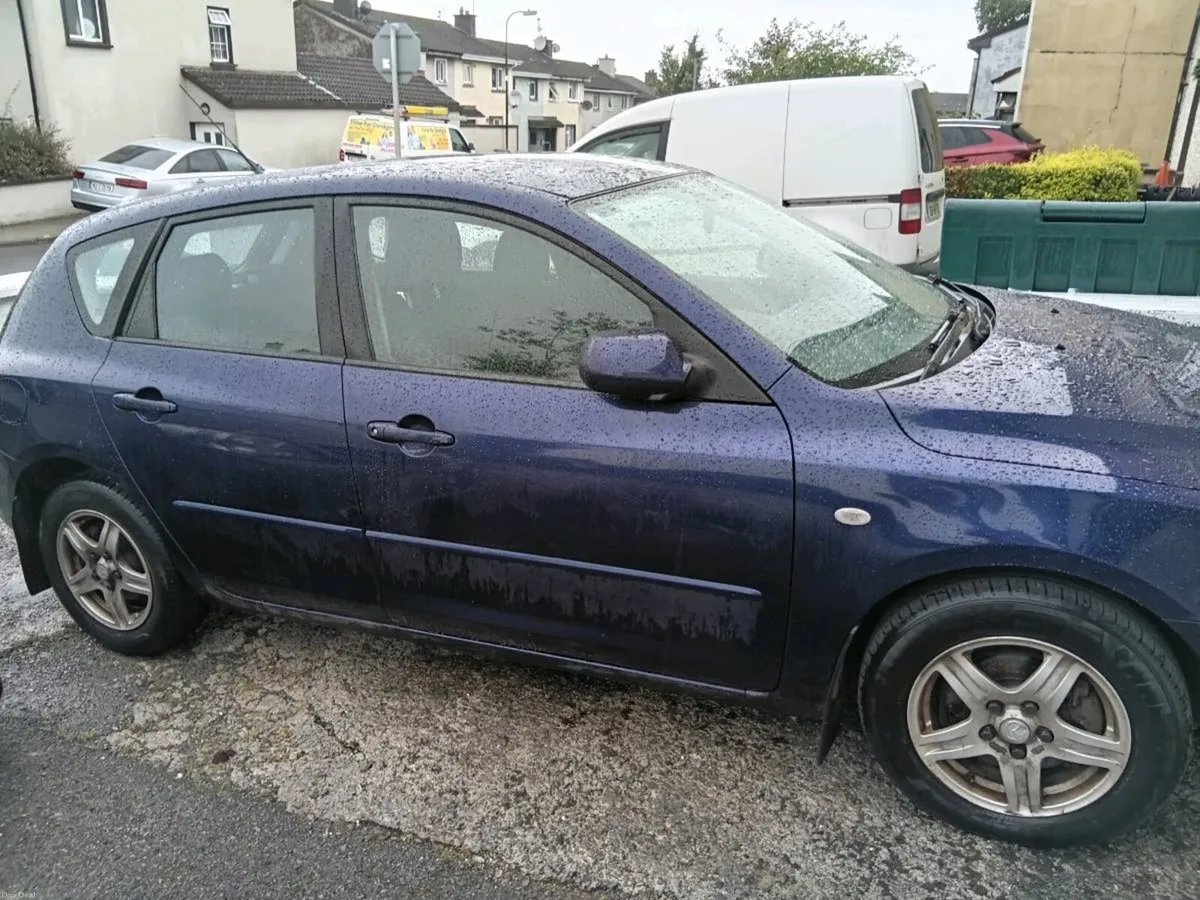 Mazda 3 - Image 2
