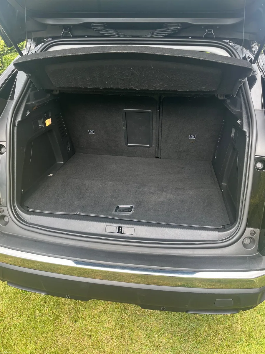 Peugeot 3008 2022 - Image 6