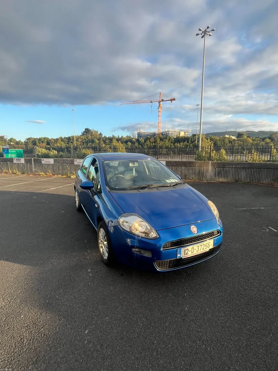 Fiat Punto 2012 - Image 2