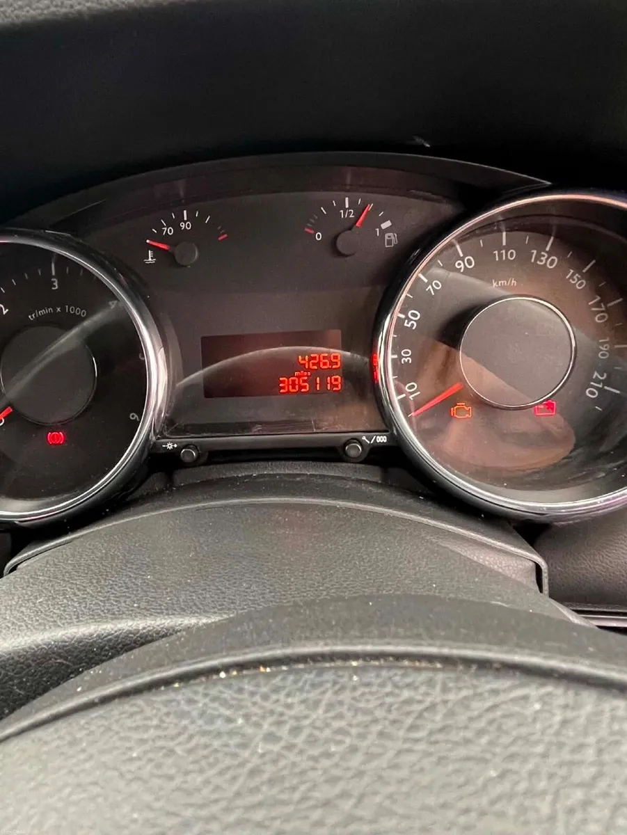 Peugeot 3008 2010 - Image 6