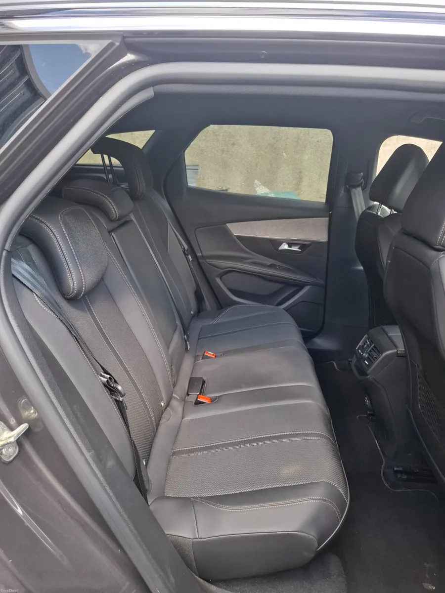 Peugeot 3008 2023 GT LINE LOW MILES - Image 5