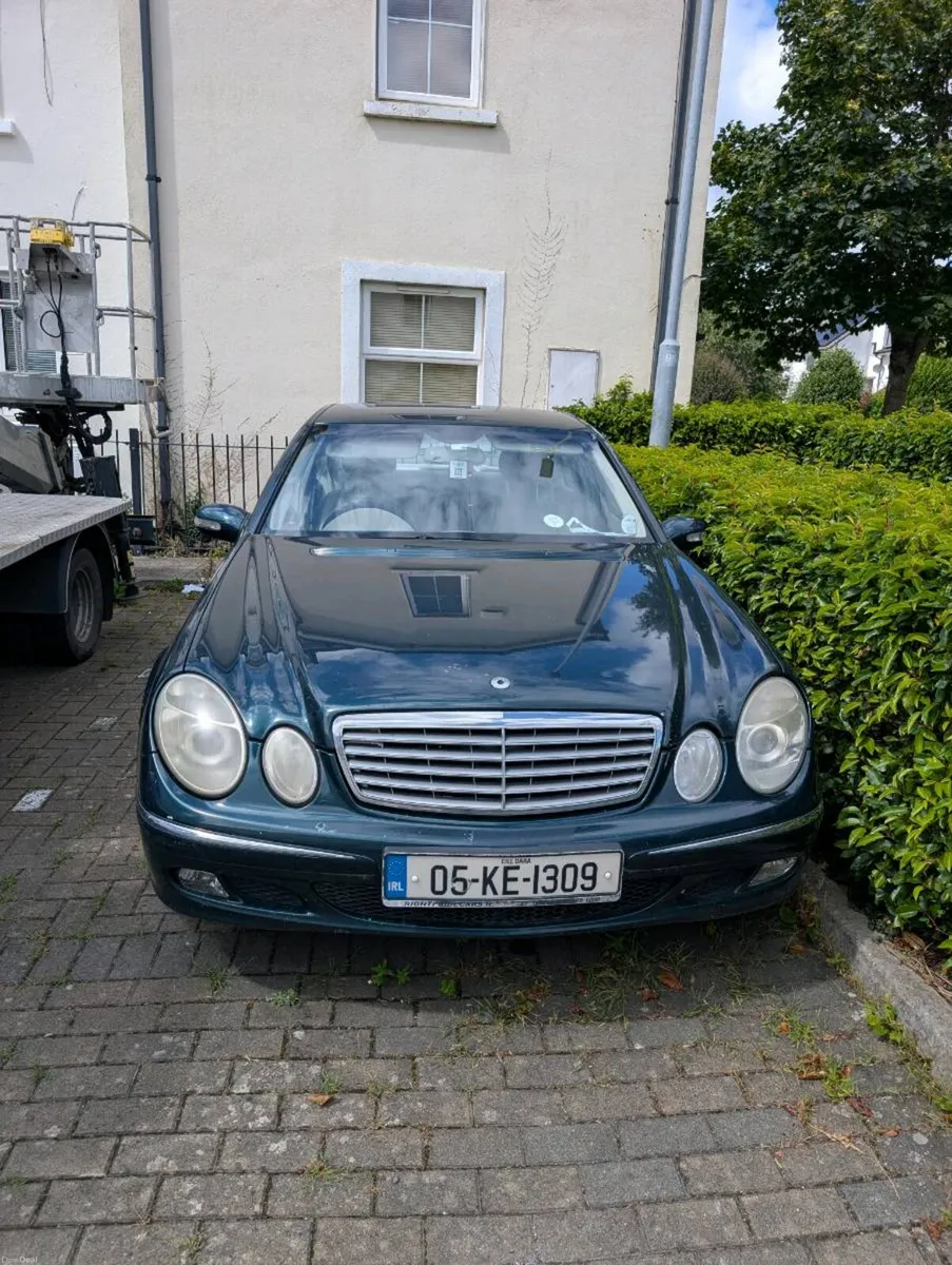 Mercedes E200 - Image 1