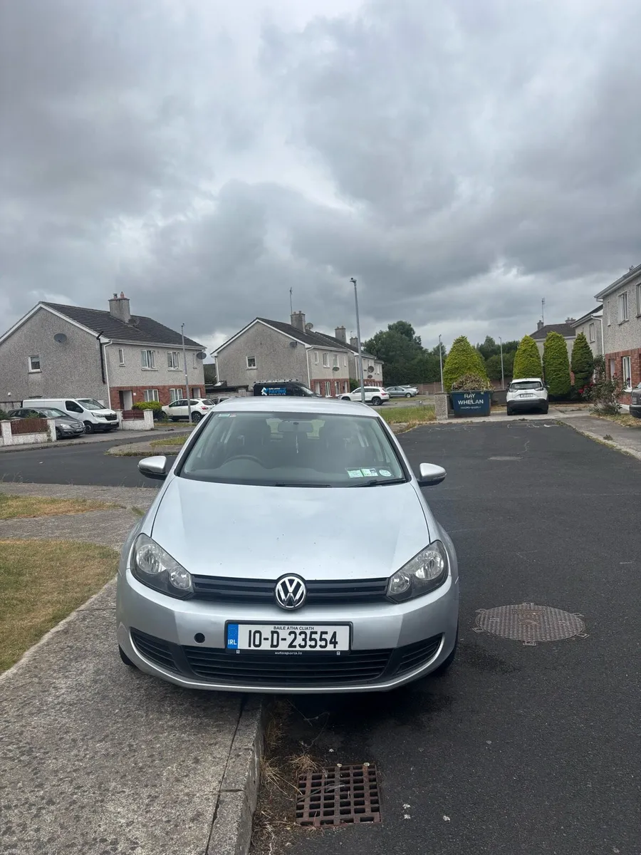 Volkswagen Golf 2010 - 1.6 Diesel - Image 1