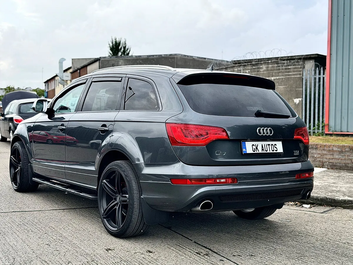 Audi Q7 S Line 7 seats - Image 4