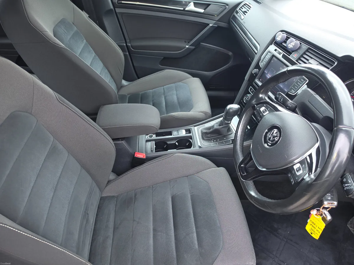 Volkswagen Golf 2014 - Image 3