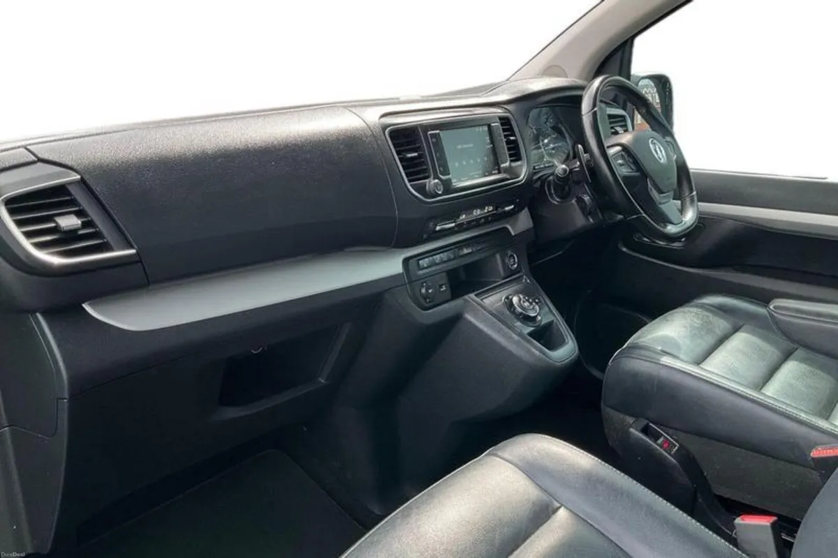 Vauxhall Vivaro 2.0 Turbo D 180PS Elite L 5dr Auto - Image 3