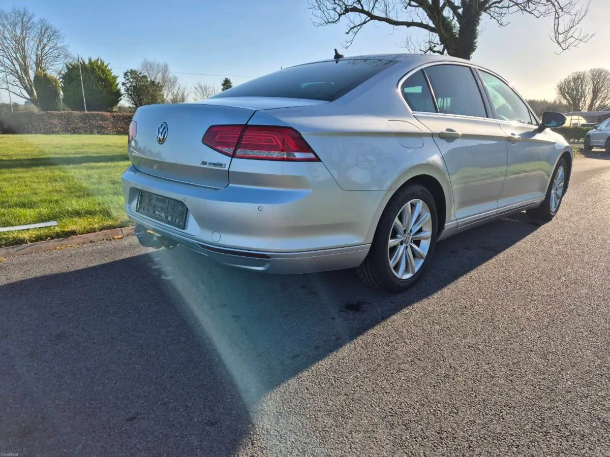 VW Passat 2017 - Image 3