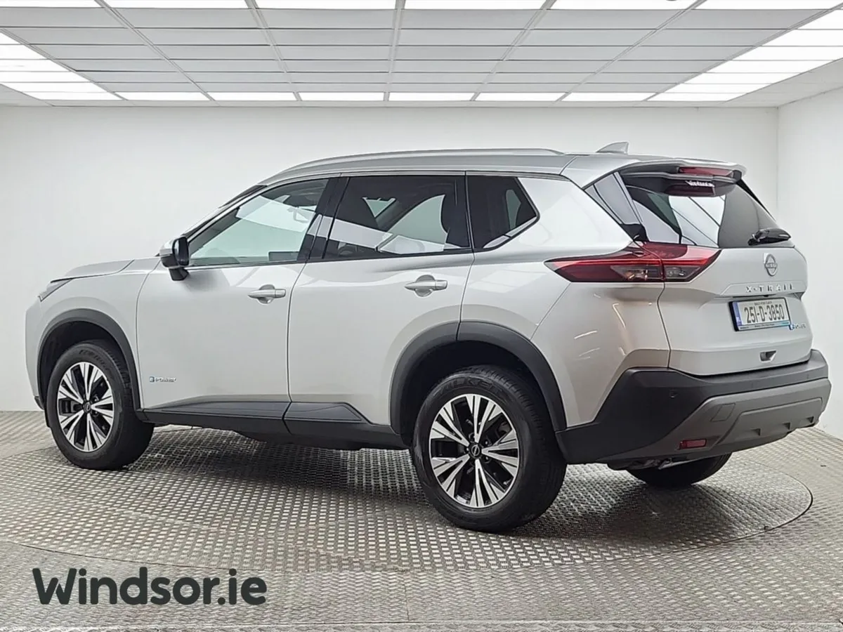 Nissan X-Trail ePOWER X-TRAIL SV PREMIUM 5 Seater - Image 2