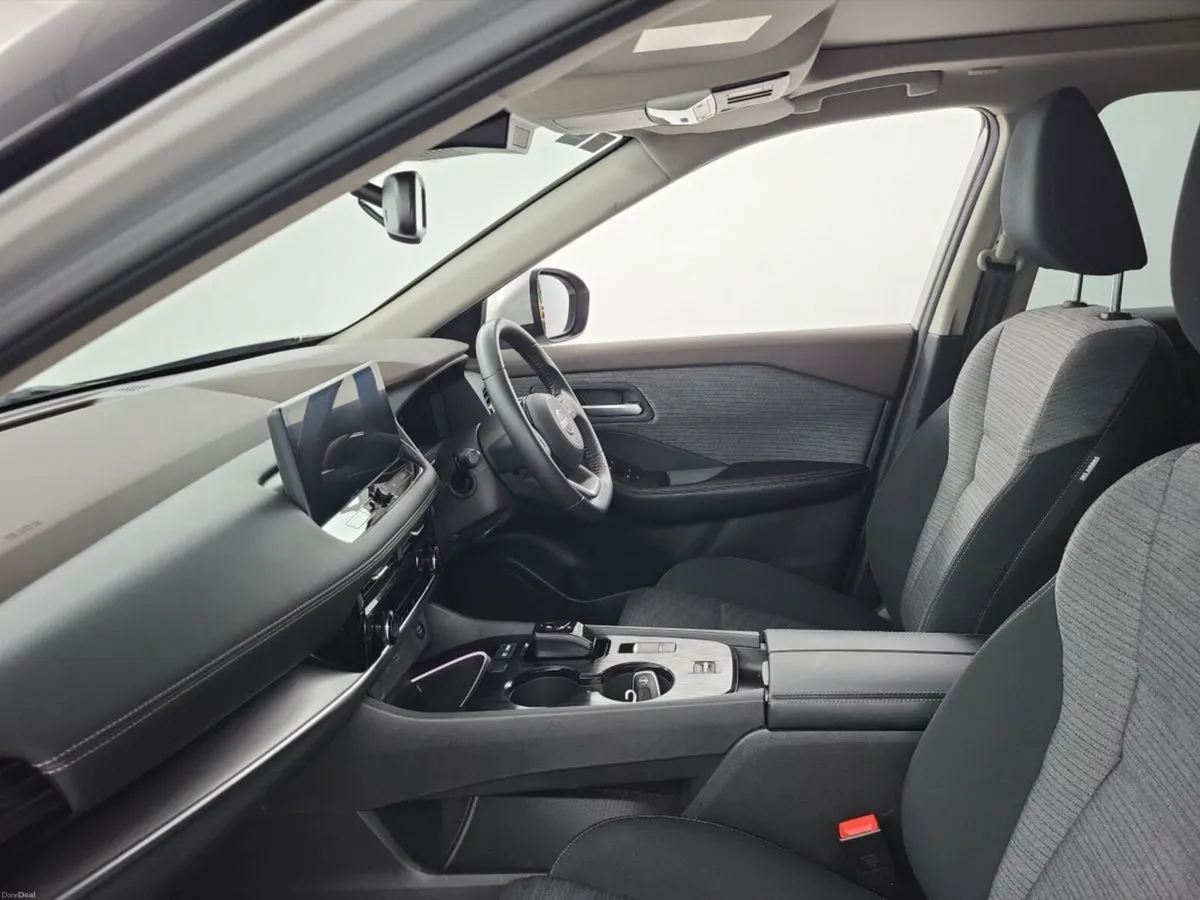 Nissan X-Trail ePOWER X-TRAIL SV PREMIUM 5 Seater - Image 4
