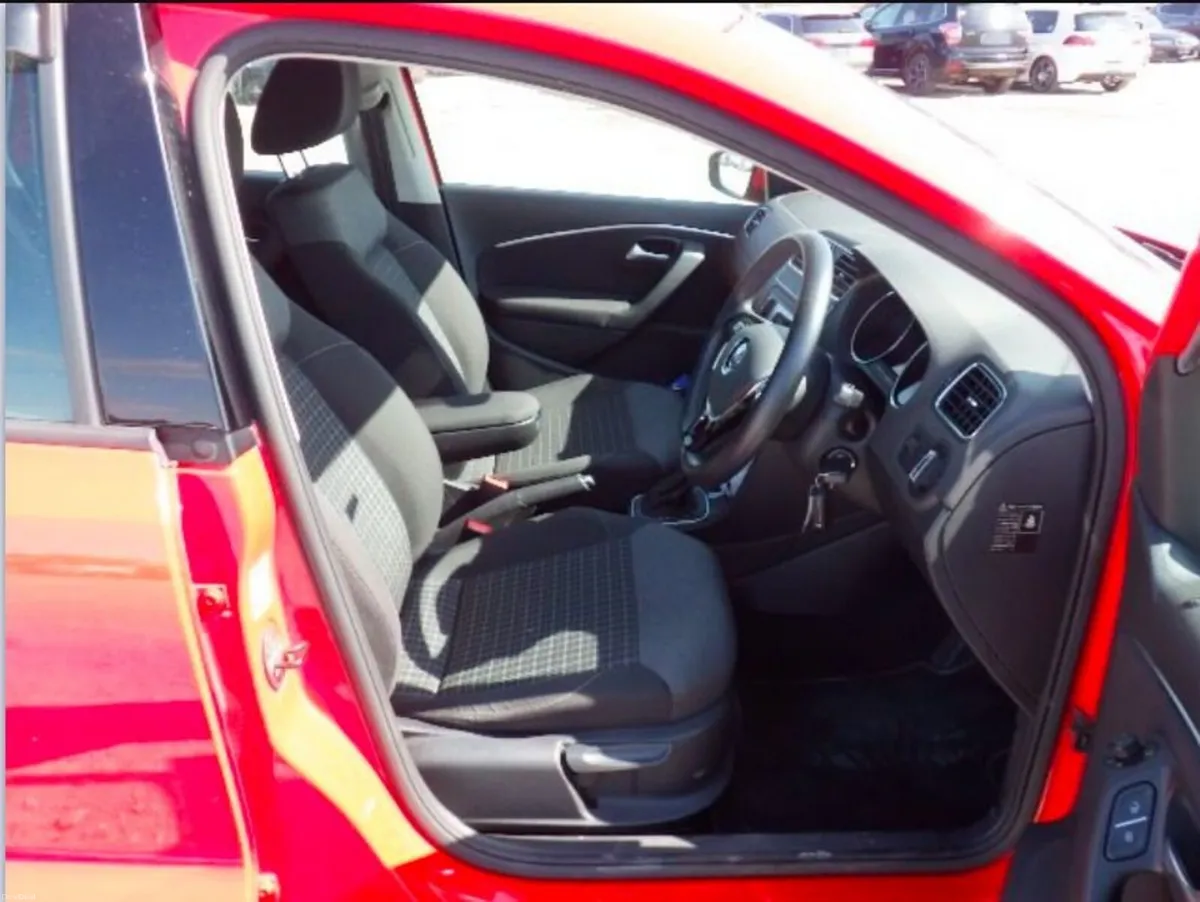 Volkswagen Polo 2017 - Image 3