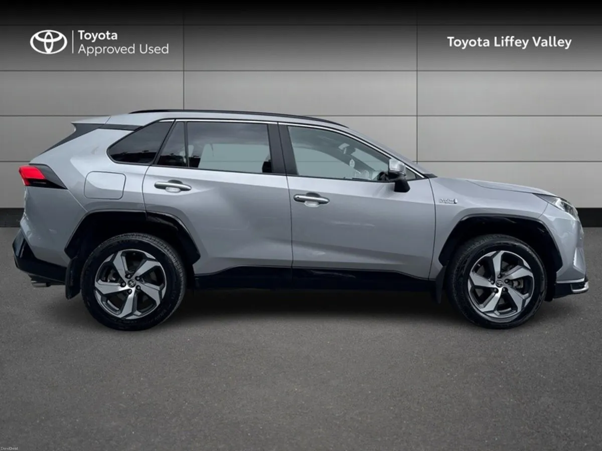 Toyota RAV4 RAV4 PLUG-IN HYBRID SOL AWD - Image 3