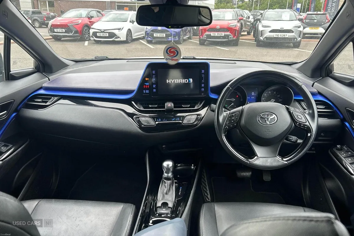 Toyota C-HR 1.8 VVT-h Dynamic CVT Euro 6 (s/s) 5dr - Image 5