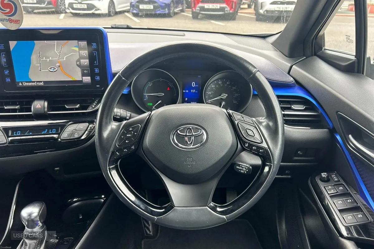 Toyota C-HR 1.8 VVT-h Dynamic CVT Euro 6 (s/s) 5dr - Image 6
