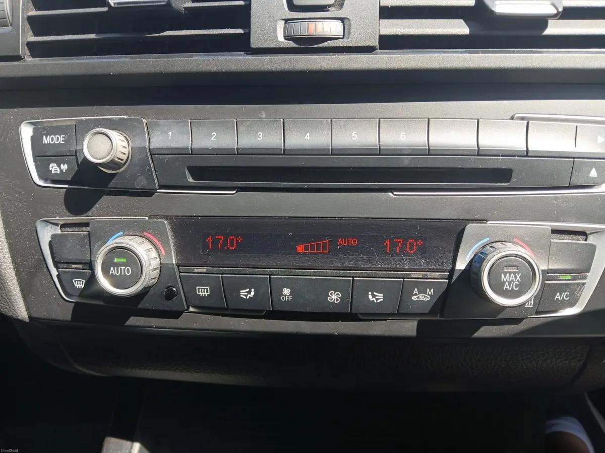 BMW 1-Series 2015 - Image 6