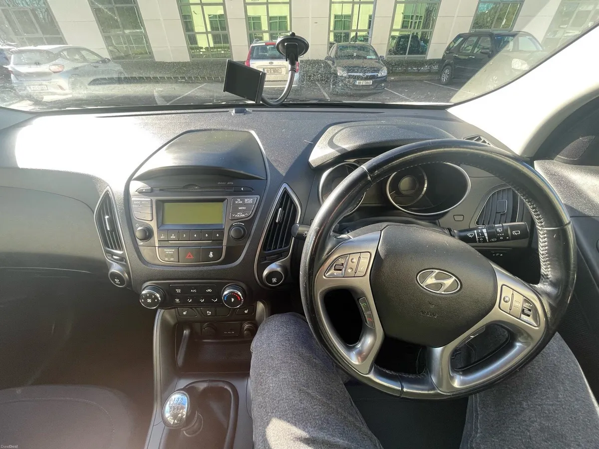 Hyndai ix35 *84k mi* low miles - Image 6