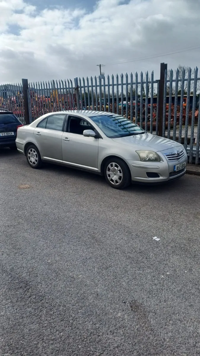 Toyota Avensis 2008 - Image 1