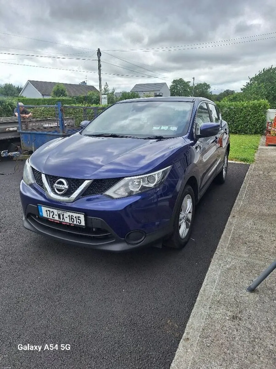 2017 Nissan Qashqai - Image 2