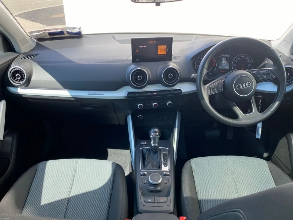 Audi Q2 35 TFSI 150HP S Tronic SE Sunroof - Image 4