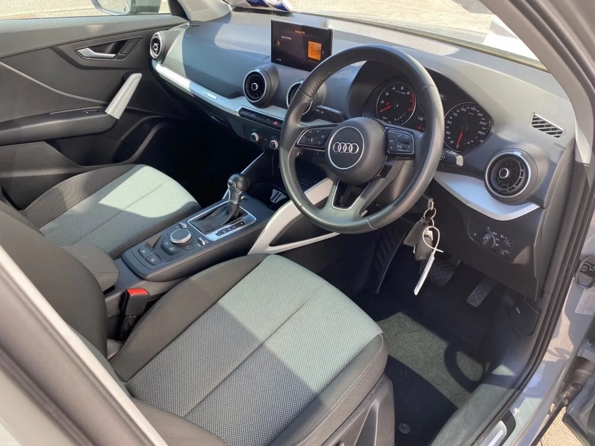 Audi Q2 35 TFSI 150HP S Tronic SE Sunroof - Image 6