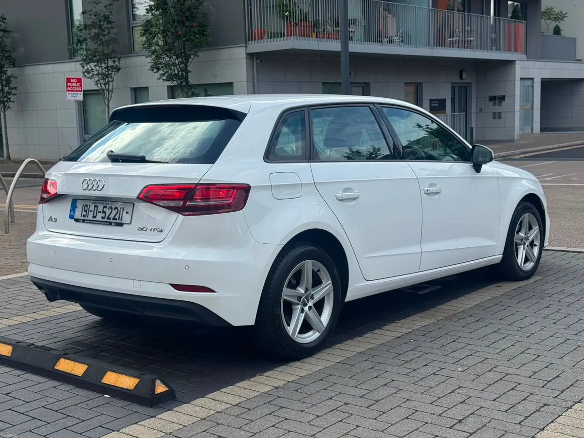 Audi A3 2019 - Image 6