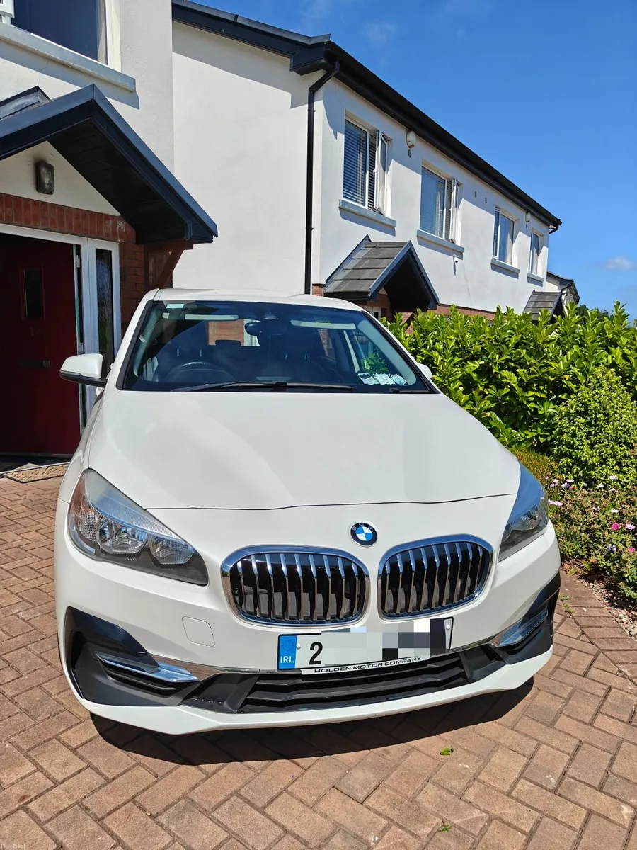 BMW 2-Series 225XE 2020 Luxury Active Tourer - Image 3