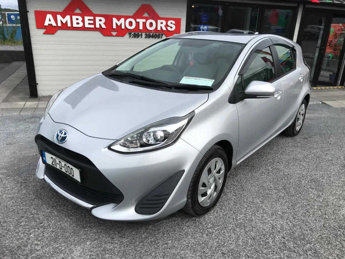 2021 TOYOTA AQUA AUTO - Image 5