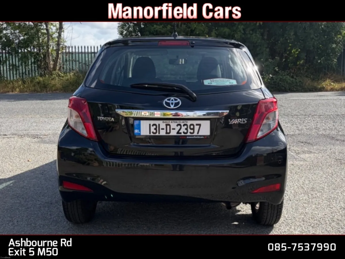 2013 131 Toyota Yaris Sport 1.0 Petrol - Image 5
