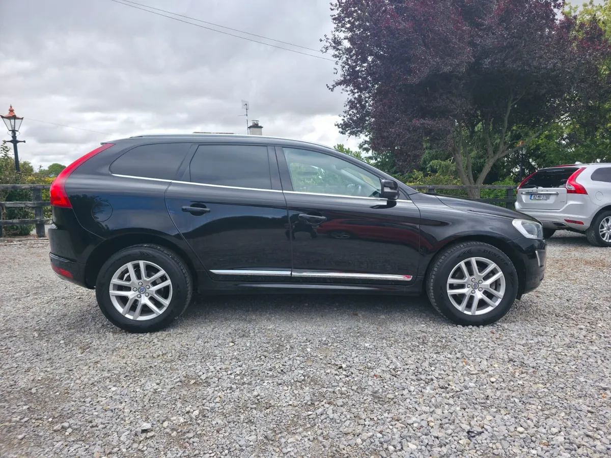 2017 Volvo XC60 D4 Automatic - Image 6