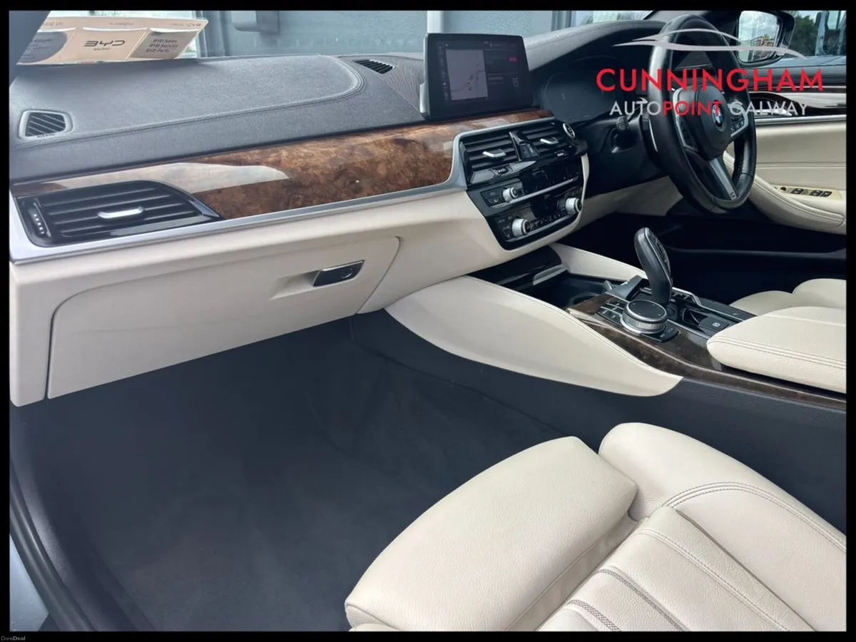 BMW 5-Series 520d M Sport Plus Touring - Image 6