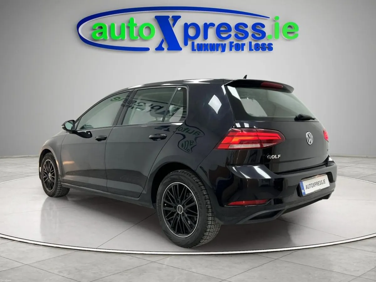 Volkswagen Golf TL 1.6tdi M5F 115HP 5DR - Image 5