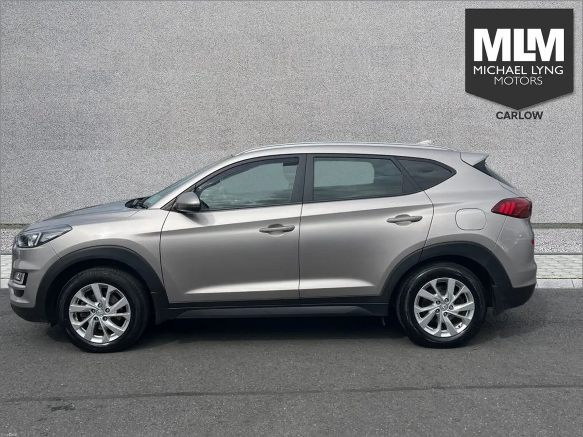 Hyundai Tucson 2WD Executive - Image 4