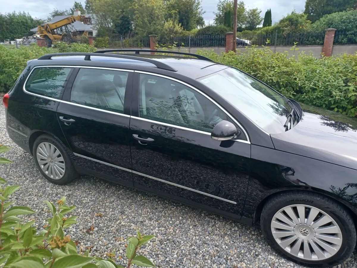 Volkswagen Passat Highline tdi Bluemotion 2010 - Image 5