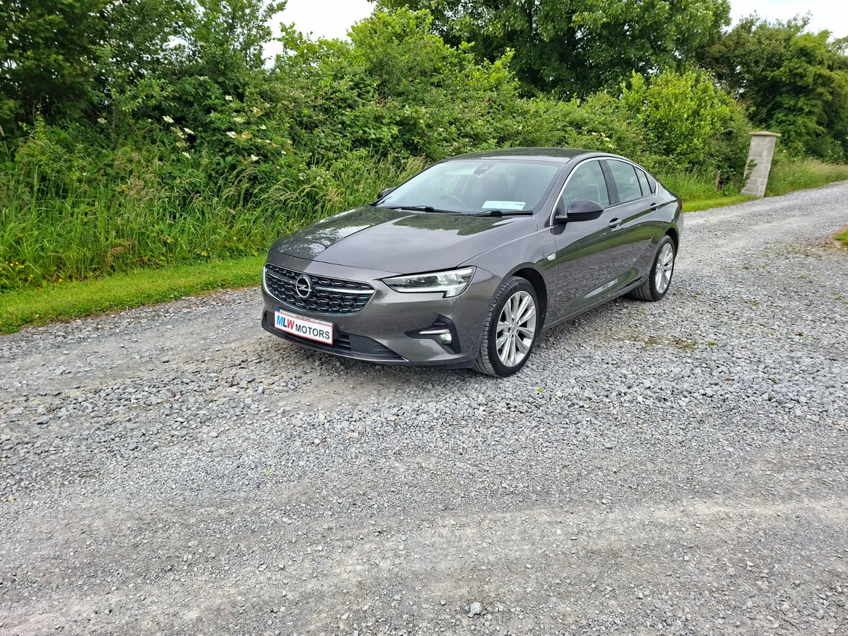 Opel Insignia 2022 Elite Huge Spec-imaculate Condi - Image 4