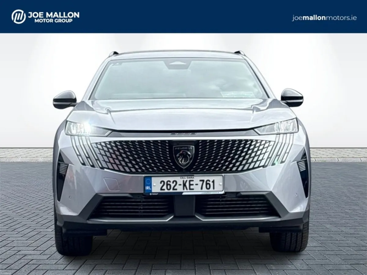 Peugeot 5008 1.2 MHEV 145bhp E-DCS6 Allure - Image 3