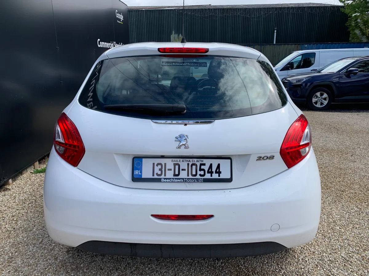 PEUGEOT 208 1.0 VTI 68 BHP ACCESS 5DR - Image 4