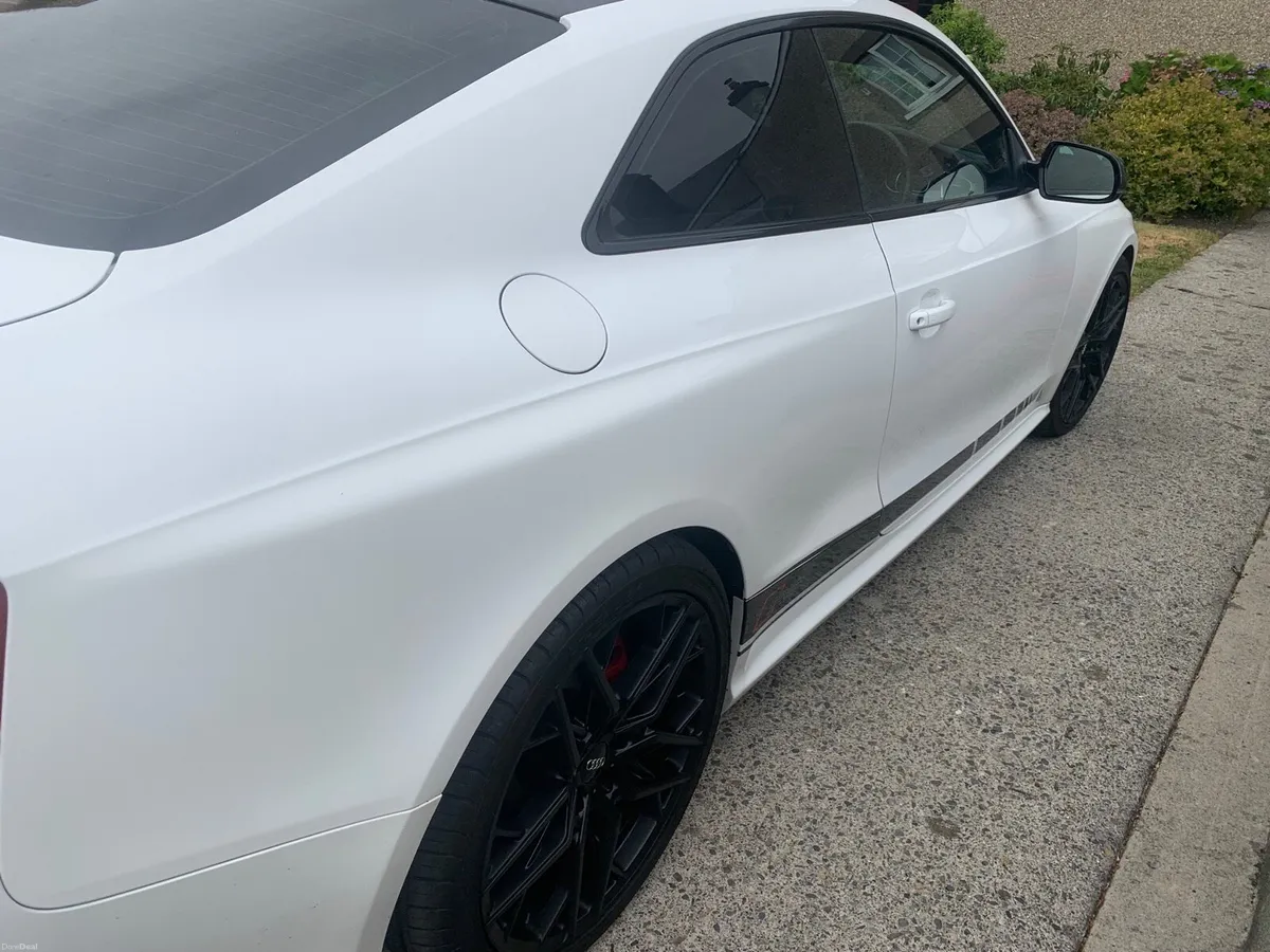 Audi RS5 - Image 2