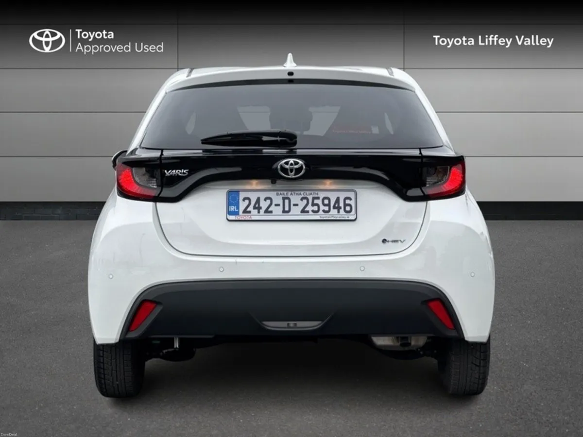 Toyota Yaris YARIS 1.5 HYBRID - Image 4