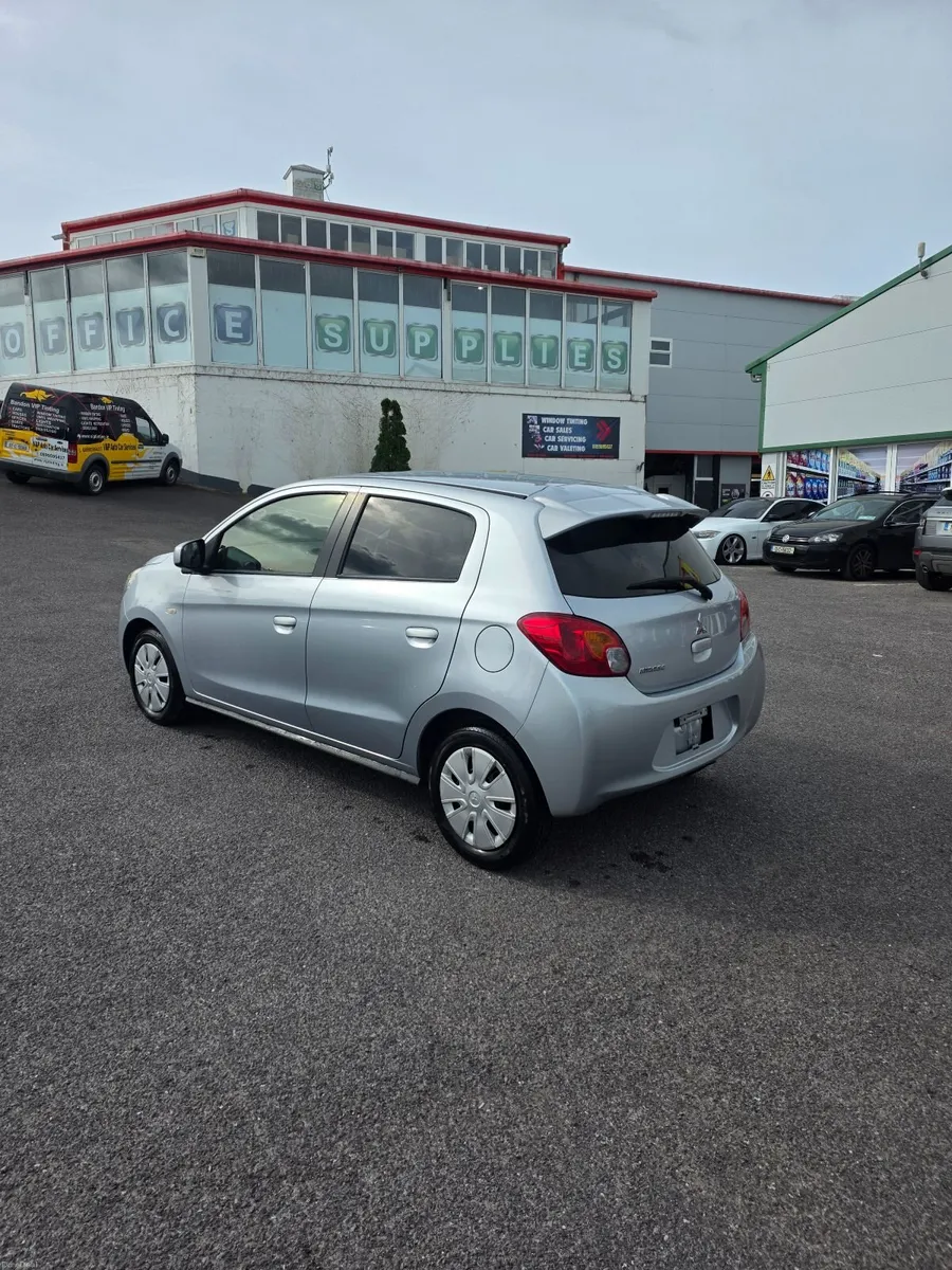 Car - Image 6