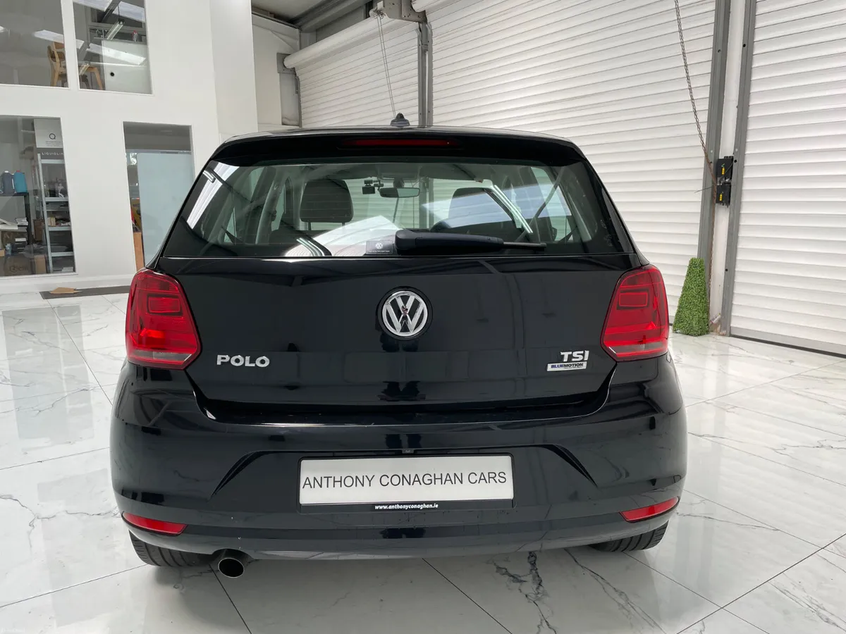 2018 Volkswagen Polo - Image 4