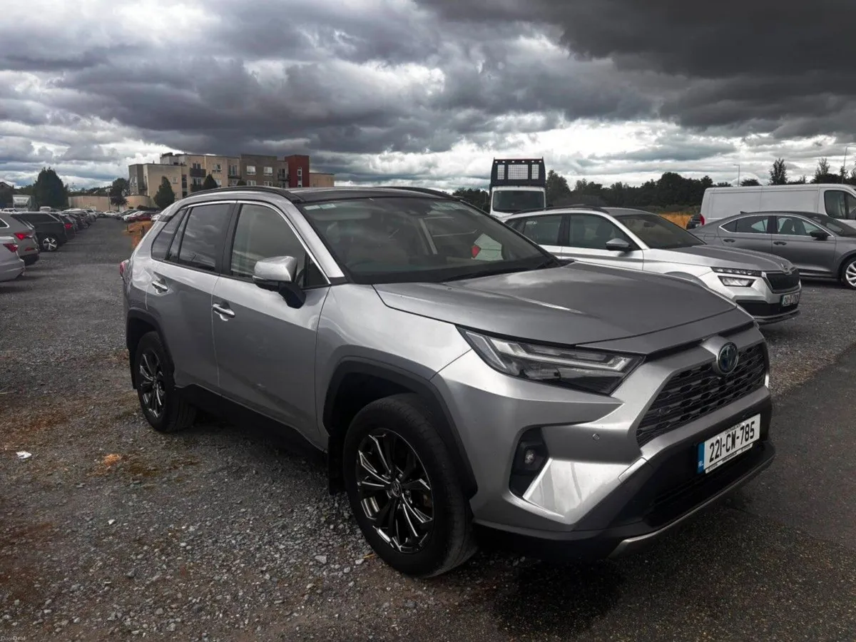 Toyota RAV4 2.5 HYBRIB PLATINUM *JUST ARRIVED* €12 - Image 1