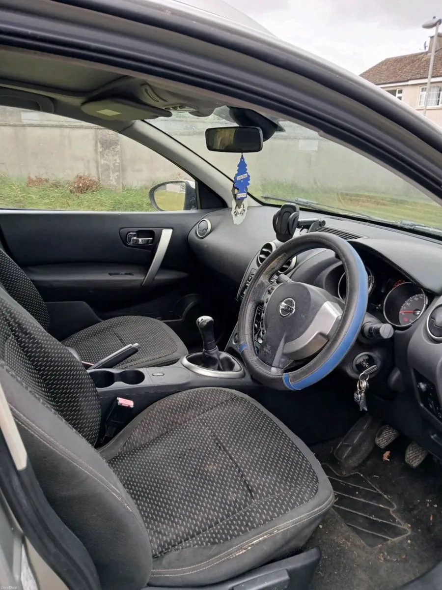 Nissan qashqai +2 - Image 6