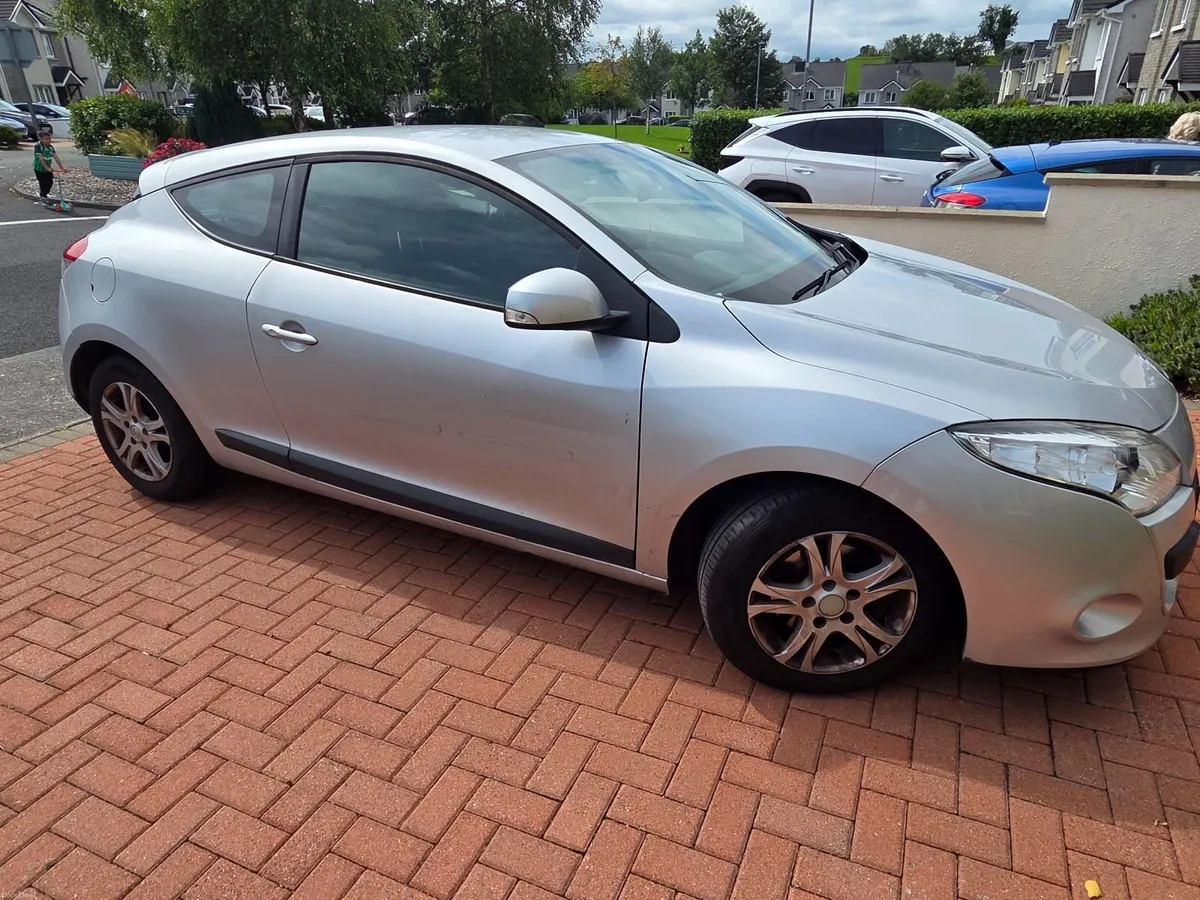 Renault Megane 2010 - Image 3