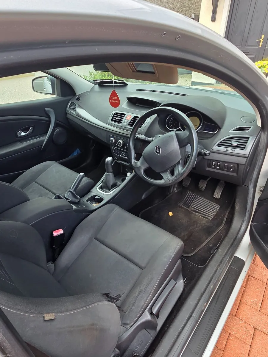 Renault Megane 2010 - Image 5